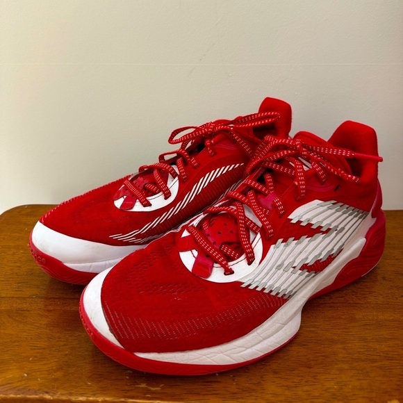 New Balance Red White Men’s TWO WXY v5 Athletic Basketball Sneakers 8.5E Wide - Picture 1 of 10